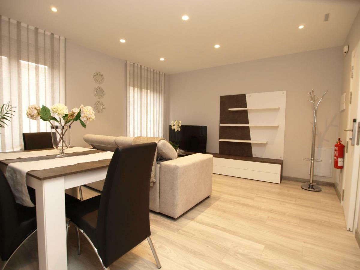 Apartamentos M.Bell 레온 외부 사진
